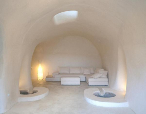 The Palm Tree Residence, Akrotírion